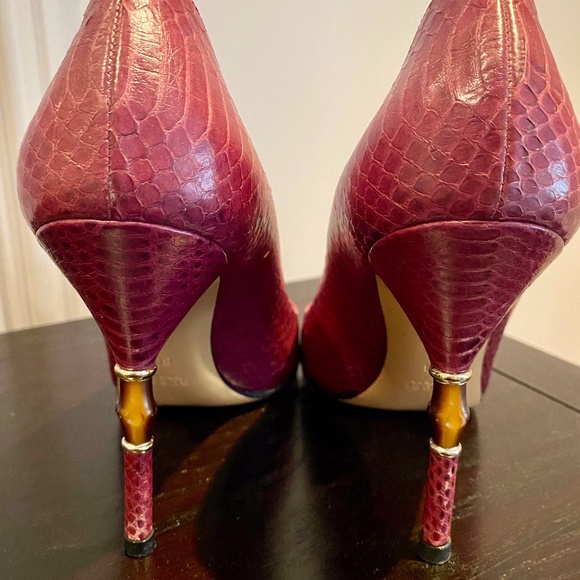 GUCCI SNAKESKIN PUMPS - Picture 3 of 12